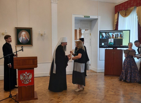 Фонд «Святое дело» за вклад в развитие благотворительности на территории Пензенской области был награждён грамотой Императорского Православного Палестинского Общества.